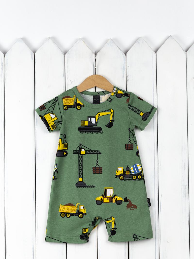 картинка Песочник для мальчика Baby Boom BB К324/5-К Техника на зелёном фоне от магазина детских товаров ALiSa