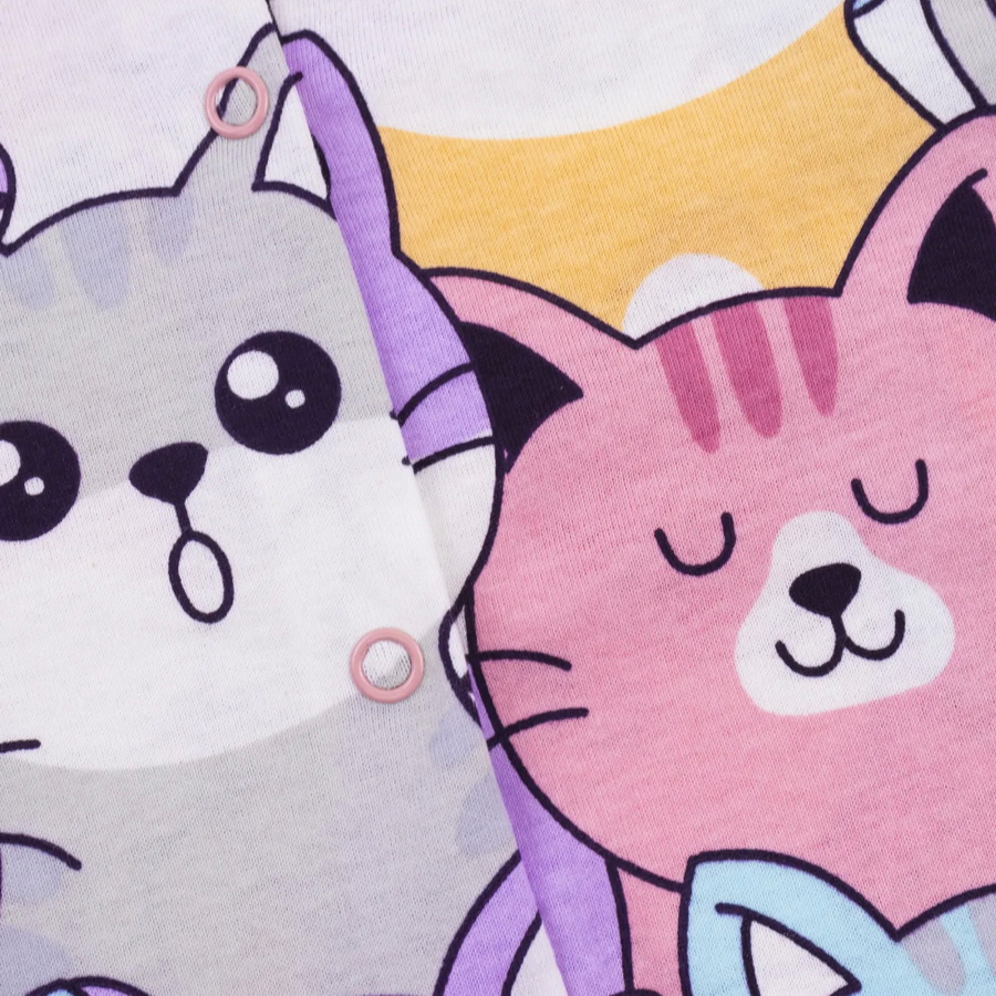 картинка Песочник для девочки Youlala 1331100209 Белый разноцветные киски от магазина детских товаров ALiSa