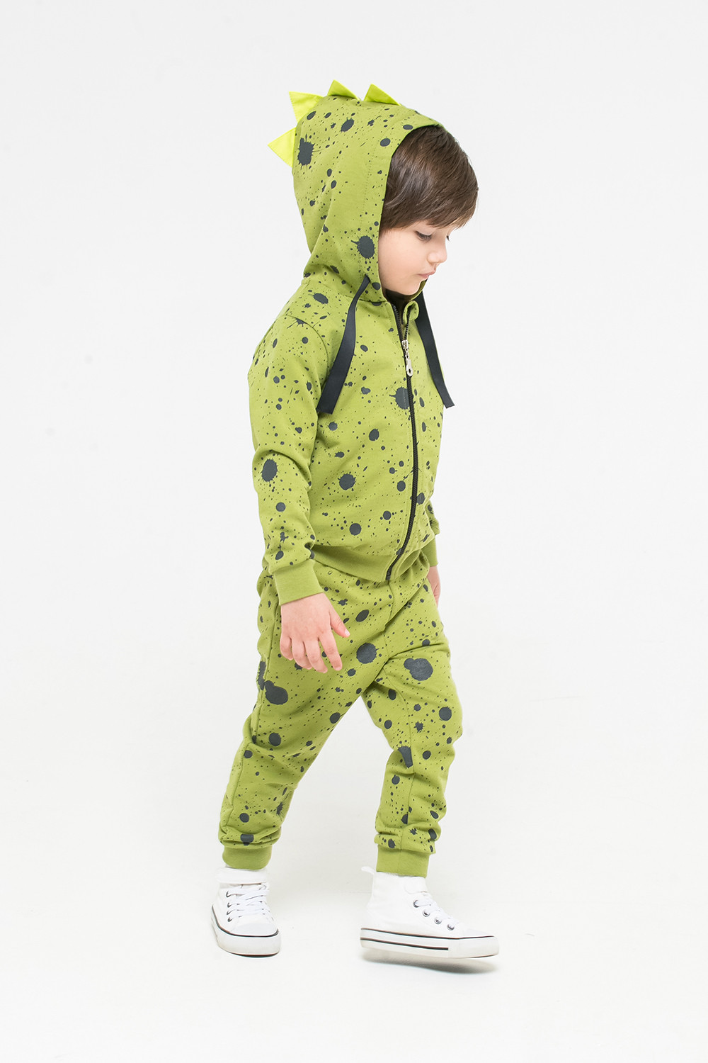 картинка Брюки для мальчика Crockid КР 4868 зеленый, брызги краски к262 от магазина детских товаров ALiSa