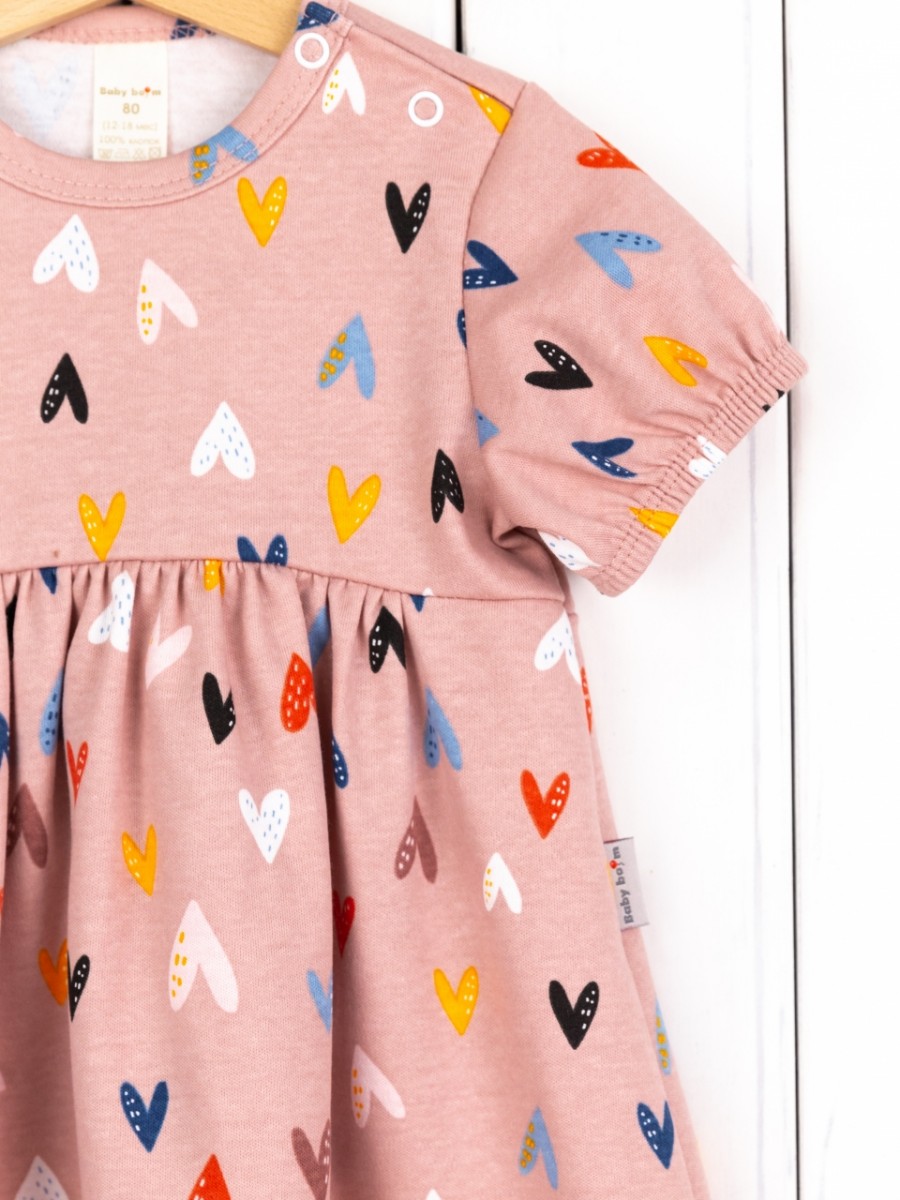 картинка Платье для девочки Baby Boom С252/1-И Сердечки на бежевом от магазина детских товаров ALiSa