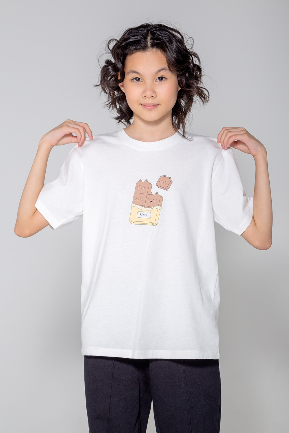 картинка Футболка для девочки КБ 301928 сахар к79 от магазина детских товаров ALiSa