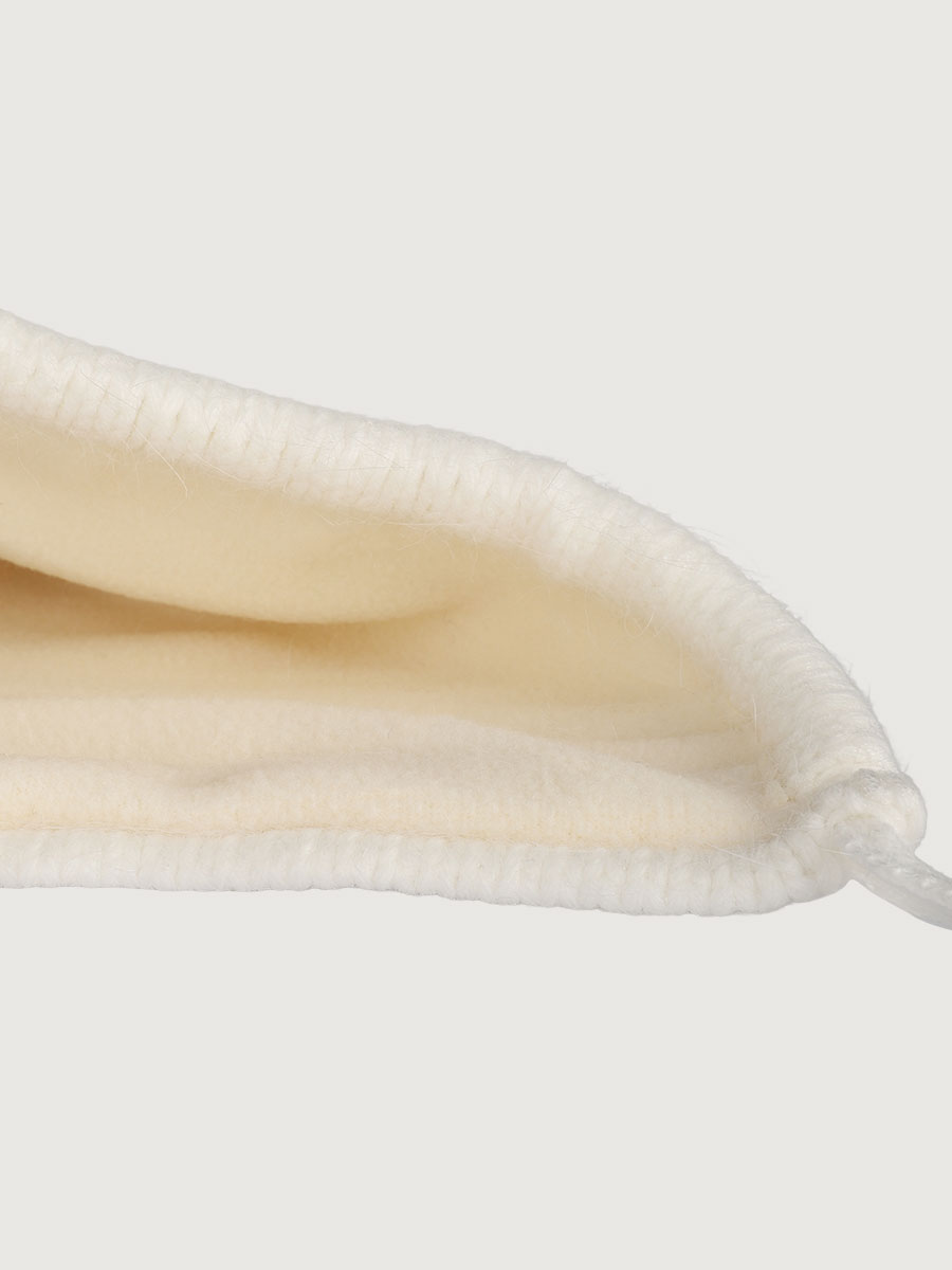 картинка Шапка зимняя для девочки NIKASTYLE 11з16225 Молоко от магазина детских товаров ALiSa