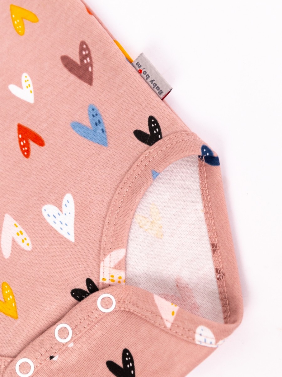 картинка Боди для девочки Baby Boom Б144/1-И Сердечки на бежевом от магазина детских товаров ALiSa