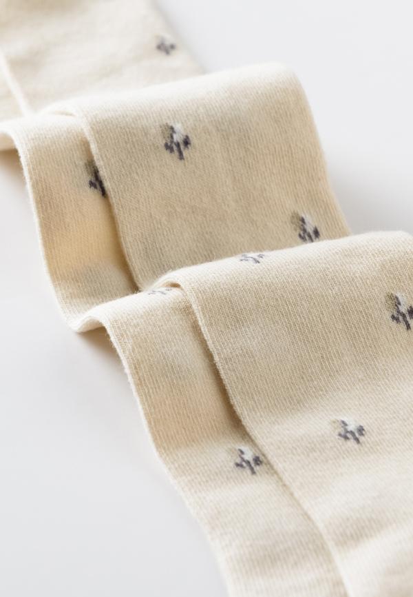 картинка Колготки для девочки Artie 2d975 Бежевый от магазина детских товаров ALiSa