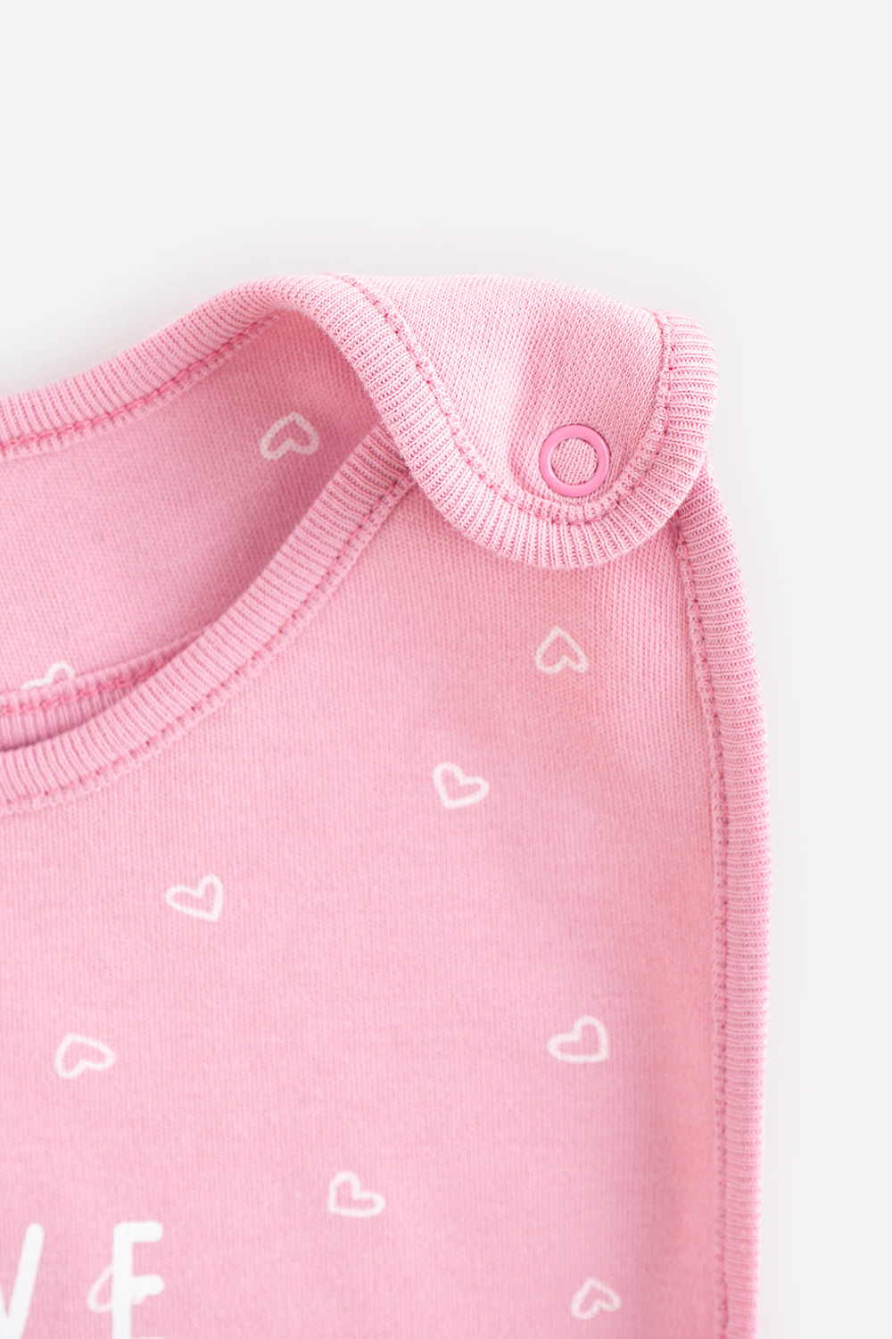 картинка Фартук-нагрудник для девочки Crockid К 8502 сердечки на розовом зефире от магазина детских товаров ALiSa