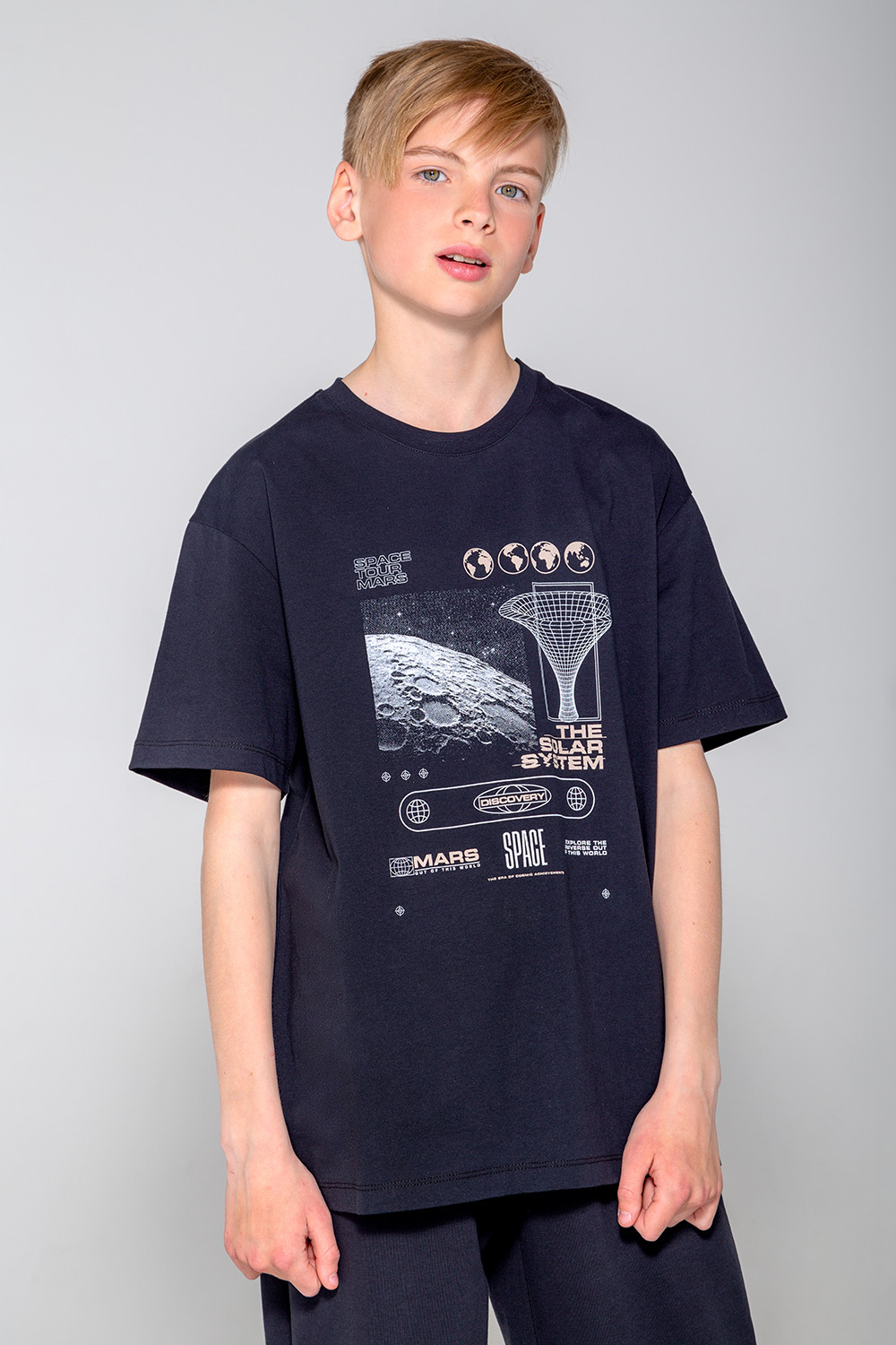 картинка Футболка для мальчика КБ 301919 черный к76 от магазина детских товаров ALiSa