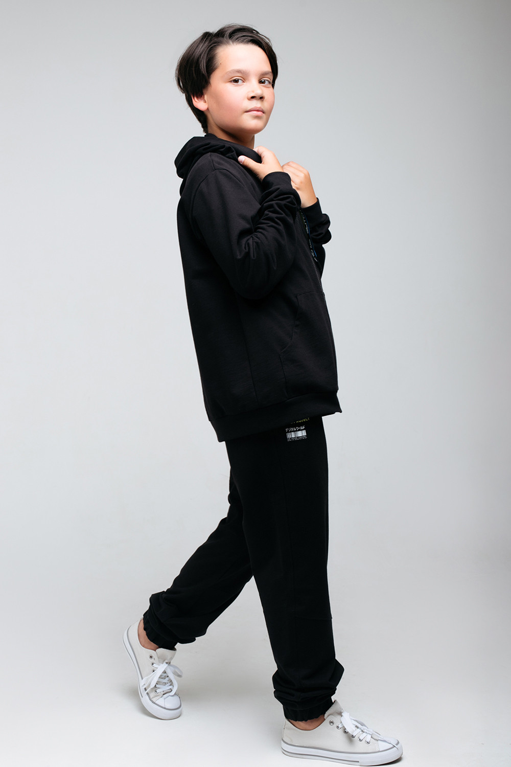 картинка Брюки для мальчика КБ 400401 черный к66 от магазина детских товаров ALiSa