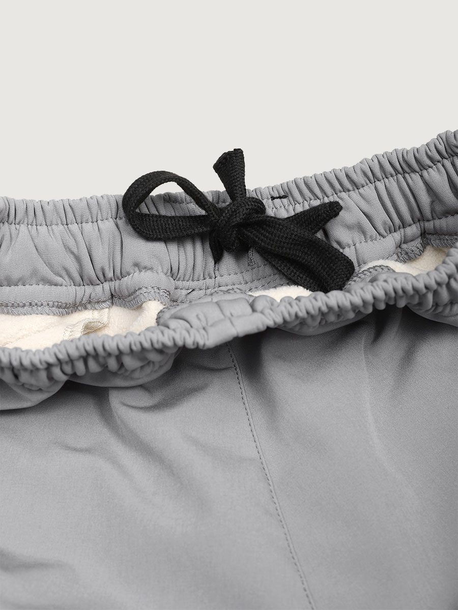 картинка Брюки Софтшел NIKASTYLE 2л19125 Серый от магазина детских товаров ALiSa