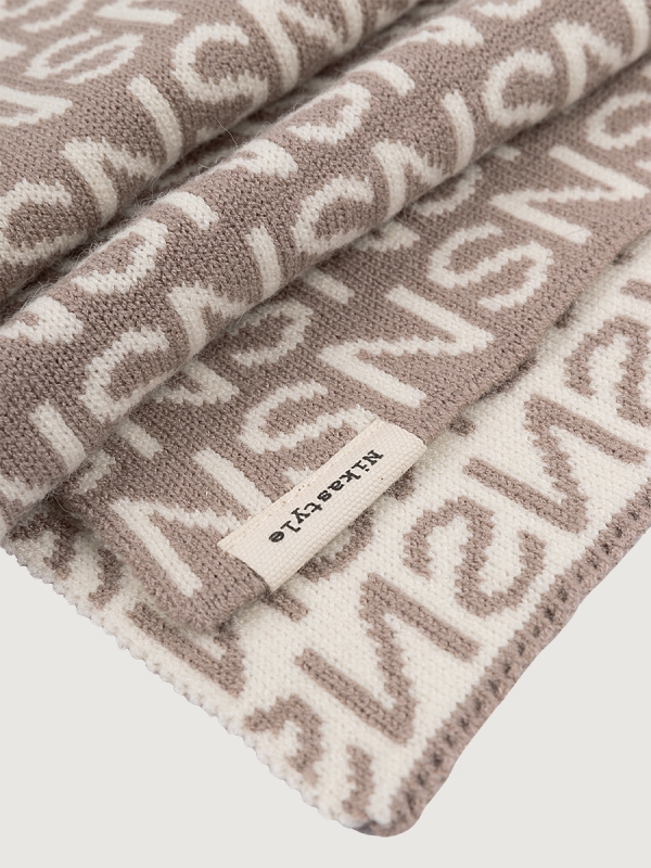 картинка Шарф детский NIKASTYLE 17з16925 Беж от магазина детских товаров ALiSa