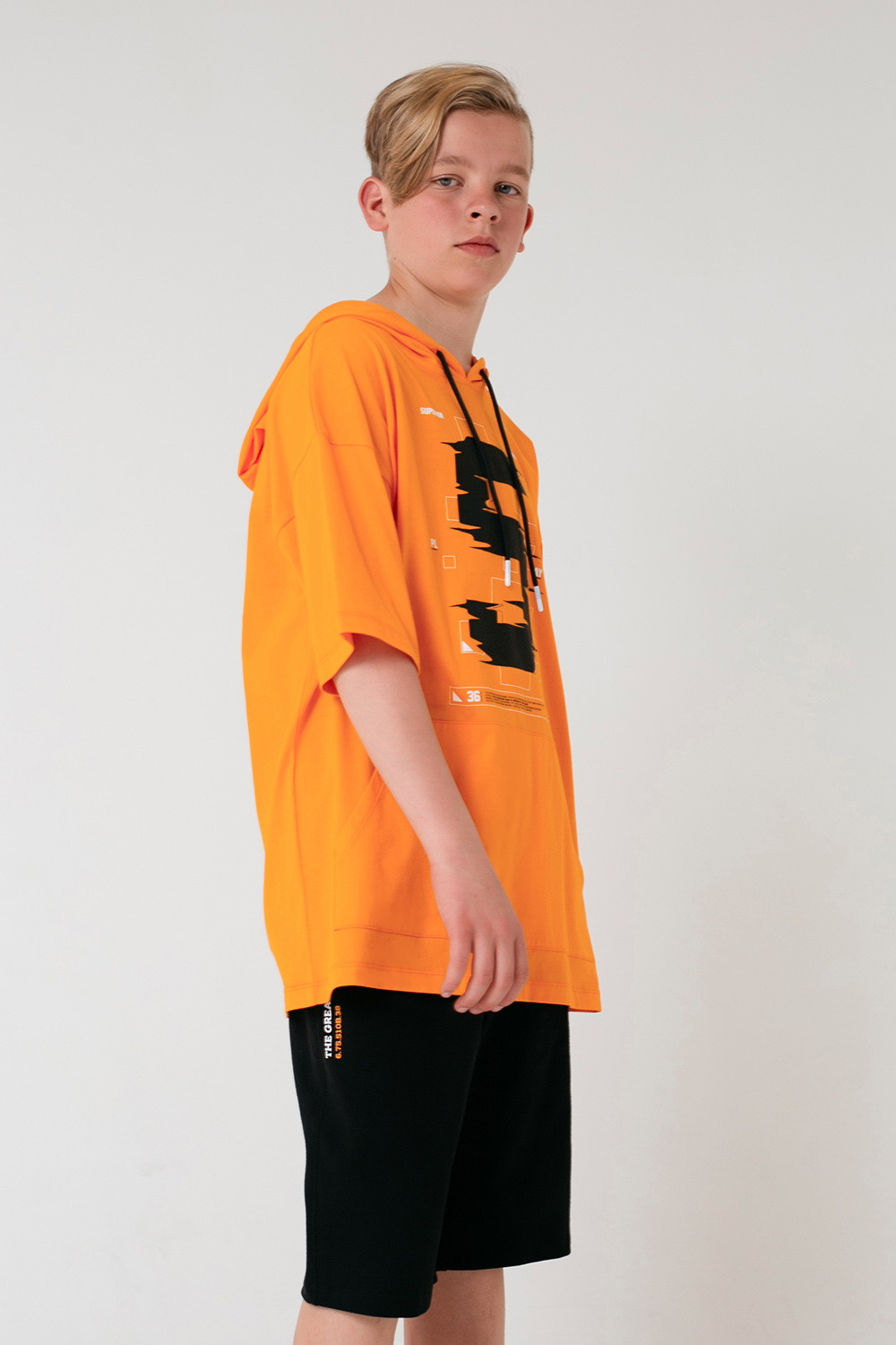 картинка Футболка для мальчика КБ 301553 неоново-оранжевый к58 от магазина детских товаров ALiSa