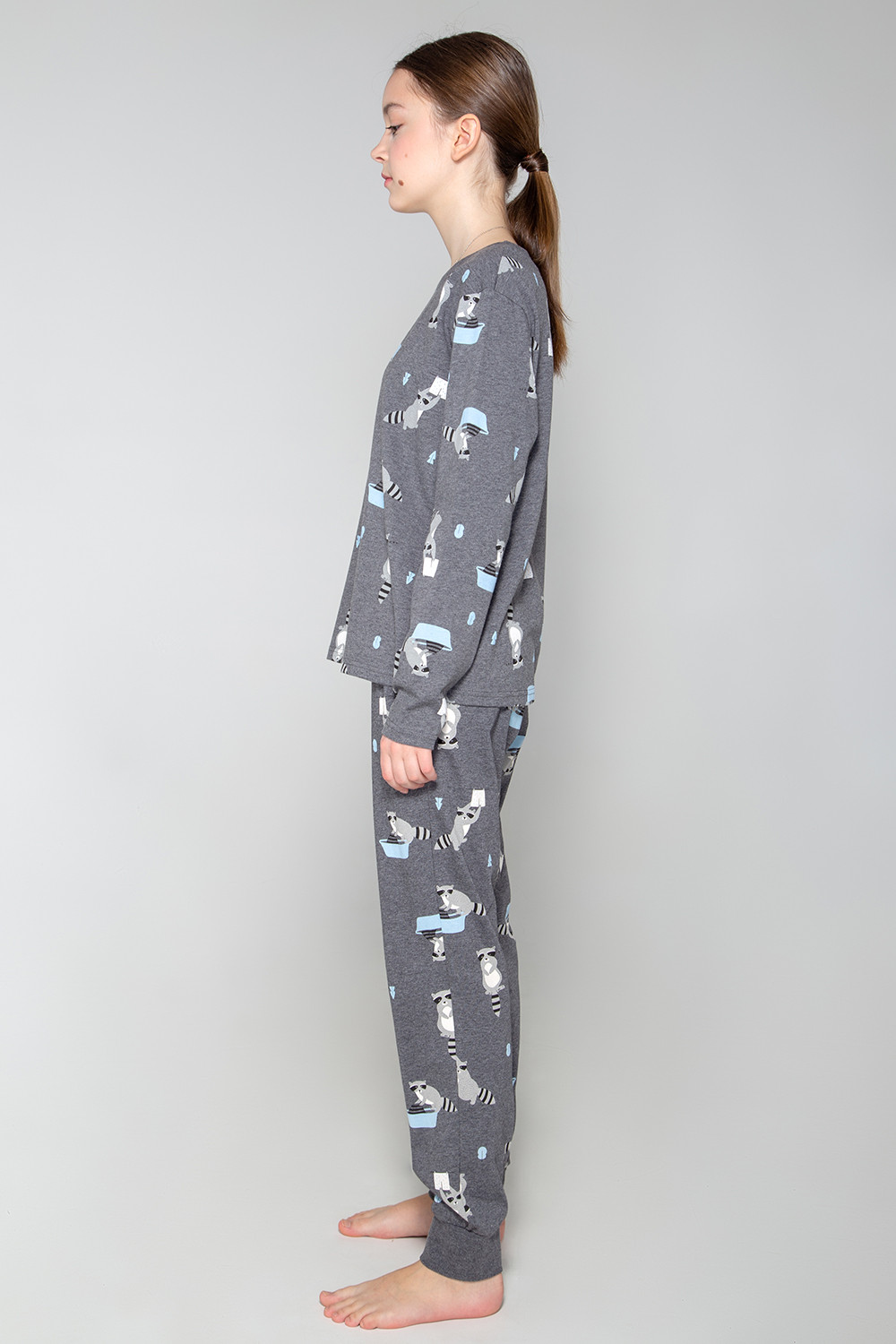 картинка Пижама для девочки КБ 2782 серый меланж, енот-полоскун от магазина детских товаров ALiSa