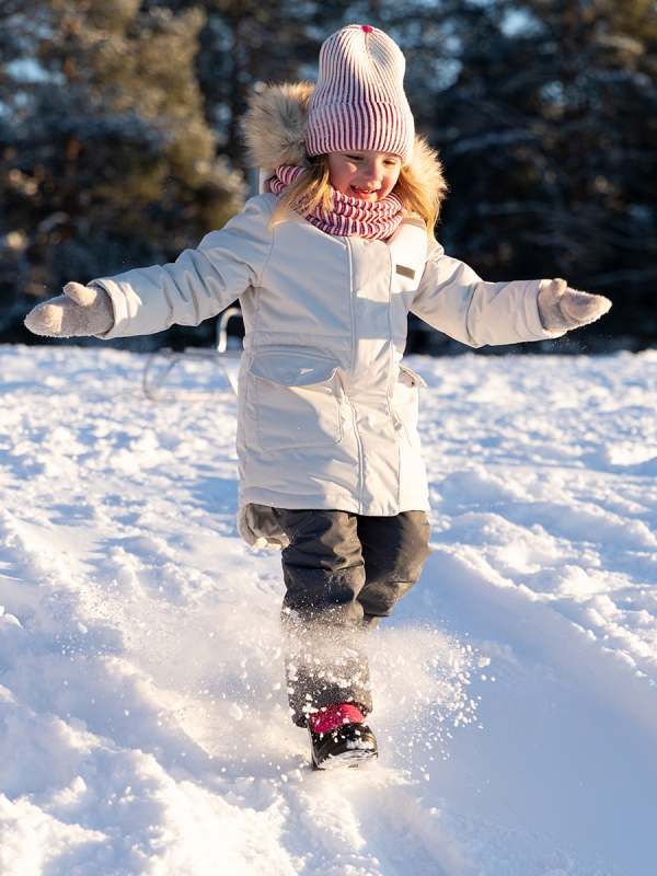 картинка Куртка зимняя для девочки NIKASTYLE 4з3624 Беж от магазина детских товаров ALiSa