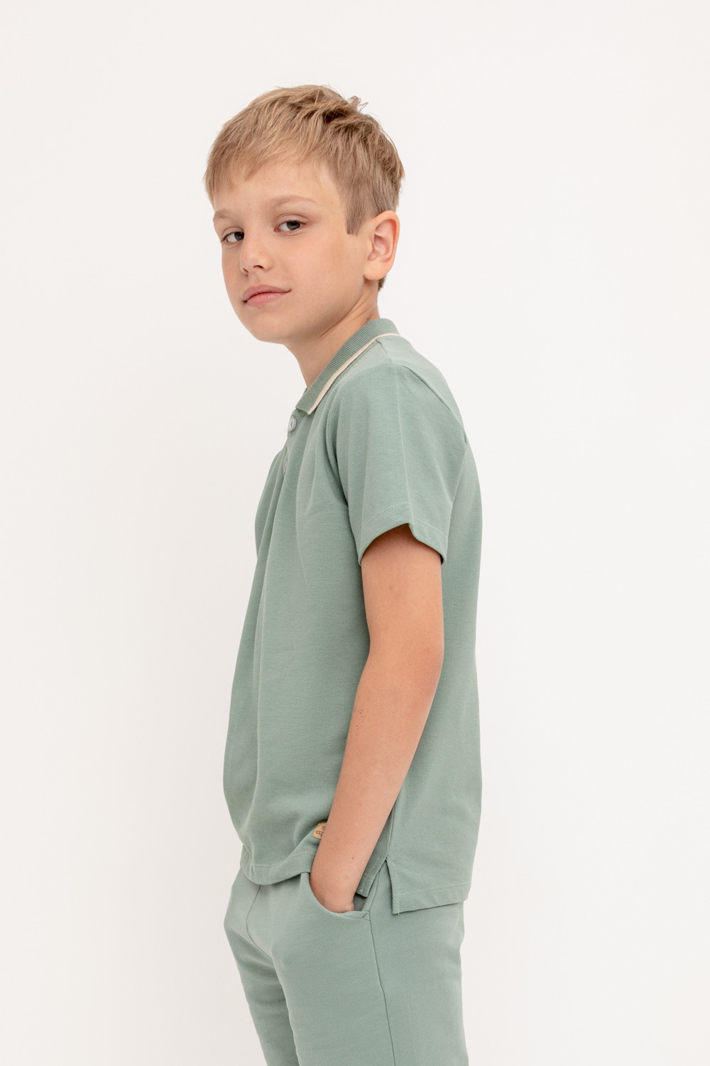 картинка Джемпер поло для мальчика Crockid КР 302233 полынь к426 от магазина детских товаров ALiSa