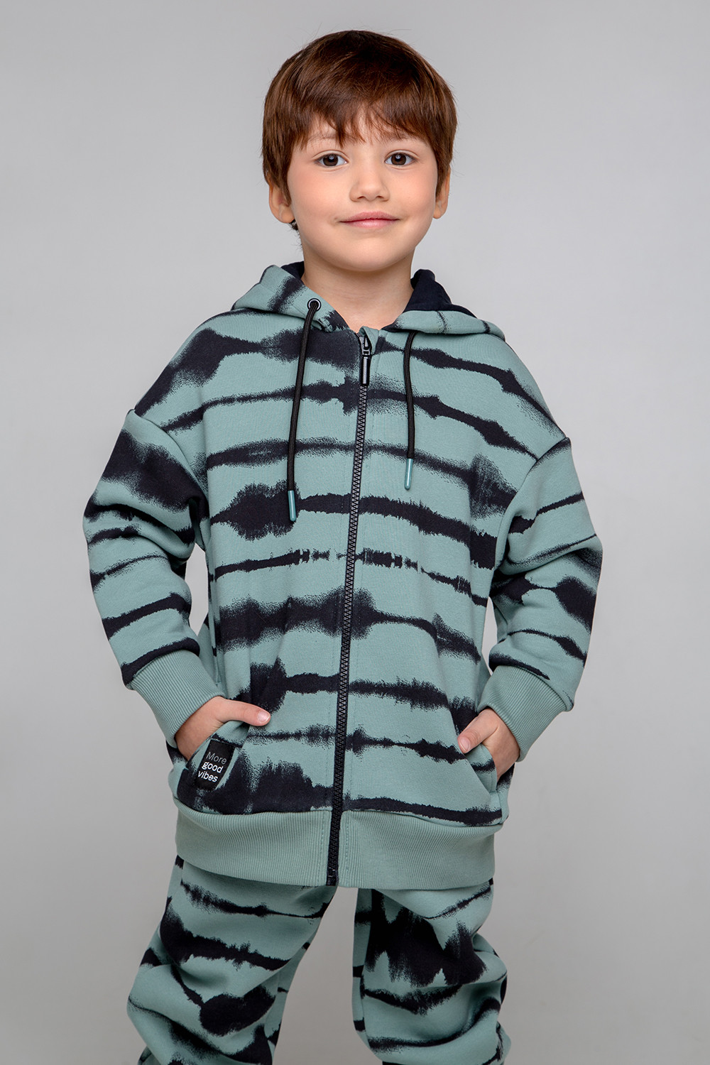картинка Куртка для мальчика Crockid КР 301867 полынь, размытые полосы к346 от магазина детских товаров ALiSa