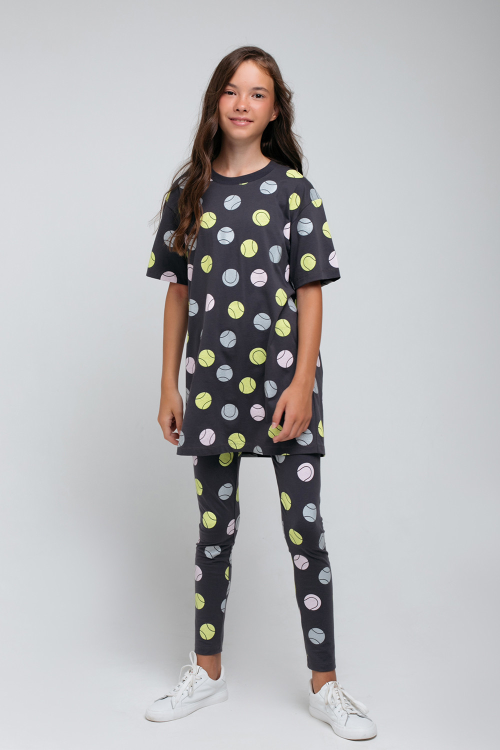 картинка Бриджи для девочки КБ 4763 темно-серый, теннисные мячи к75 от магазина детских товаров ALiSa