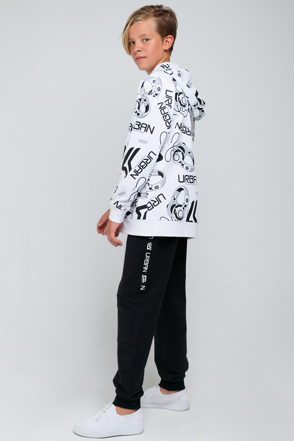 картинка Брюки для мальчика КБ 400316 черный к64 от магазина детских товаров ALiSa