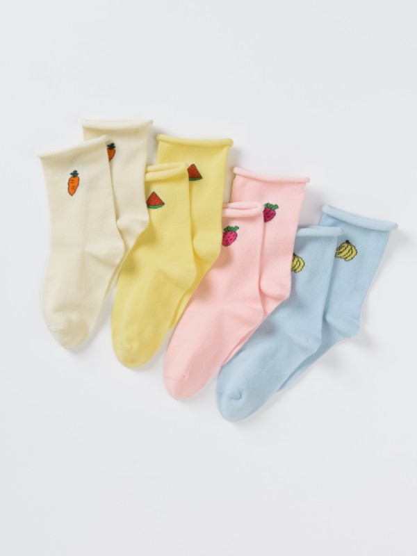 картинка Носки для девочки Artie 4 пары 4-3d962 Молочный от магазина детских товаров ALiSa