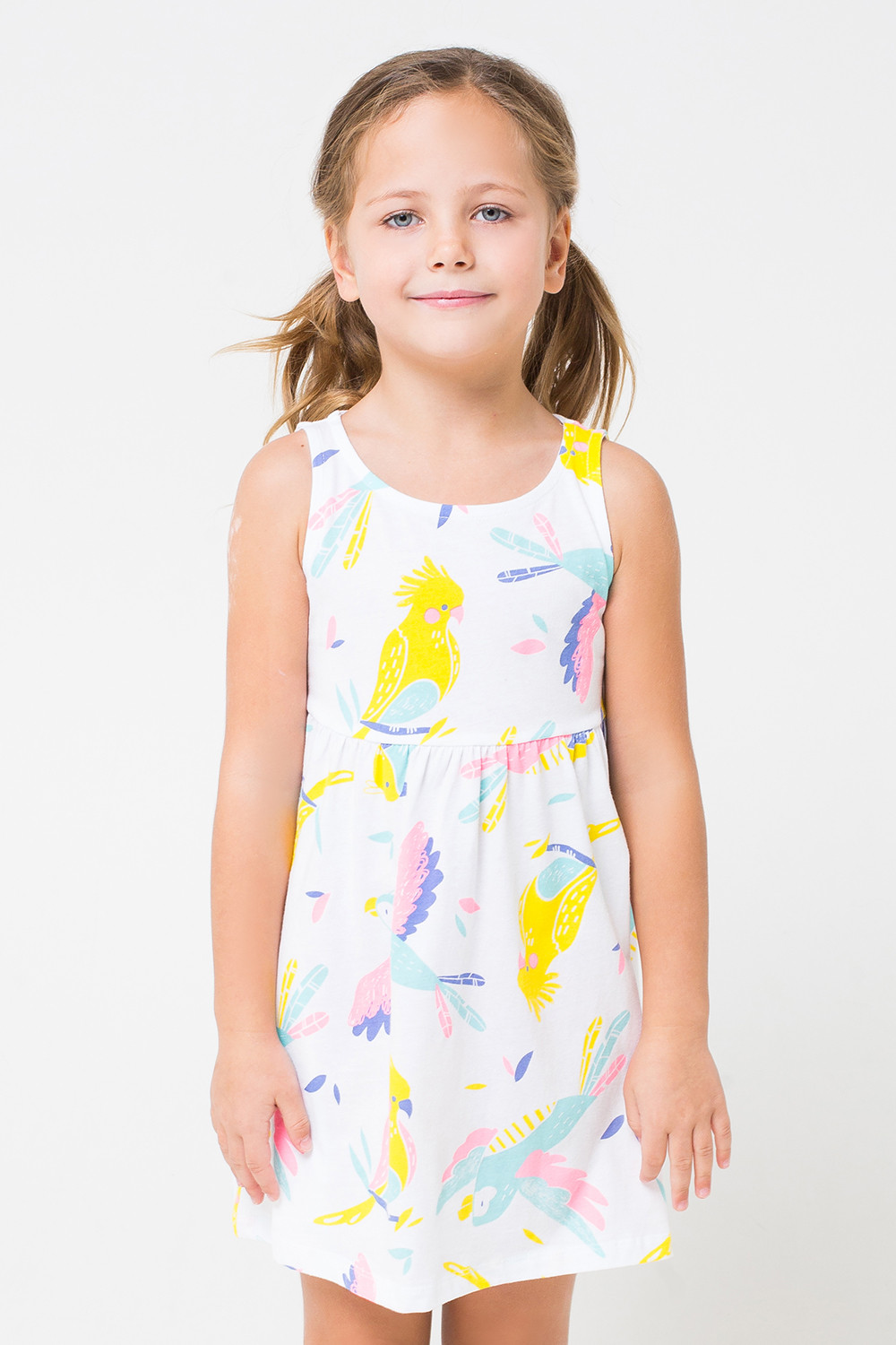 картинка Платье для девочки Crockid К 5589 белый, попугайчики к1248 от магазина детских товаров ALiSa