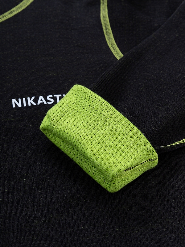 картинка Комплект термо-белья NIKASTYLE 7т11125 Черный от магазина детских товаров ALiSa