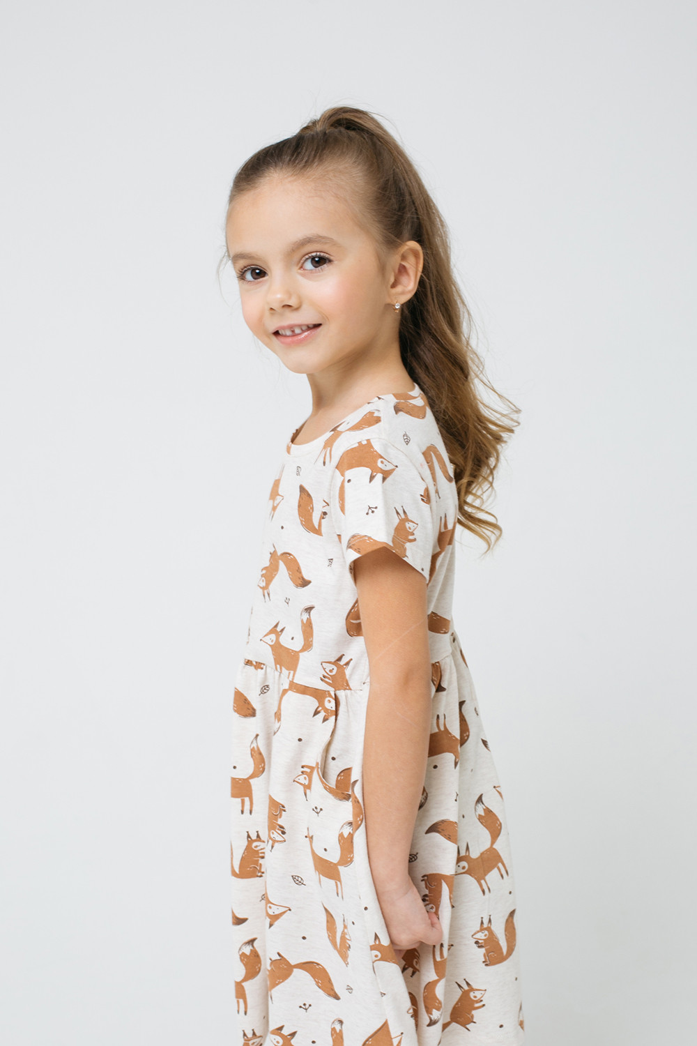 картинка Платье для девочки Crockid К 5644 светло-бежевый меланж, белочки к1276 от магазина детских товаров ALiSa