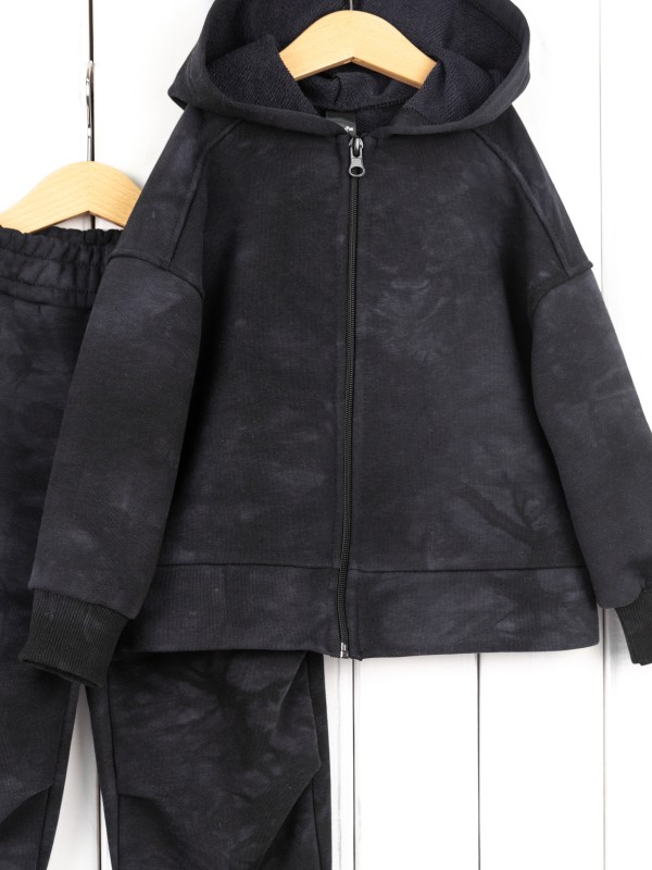 картинка Комплект для мальчика Baby Boom КД537/4-Ф Тай-дай чёрный Б118 от магазина детских товаров ALiSa