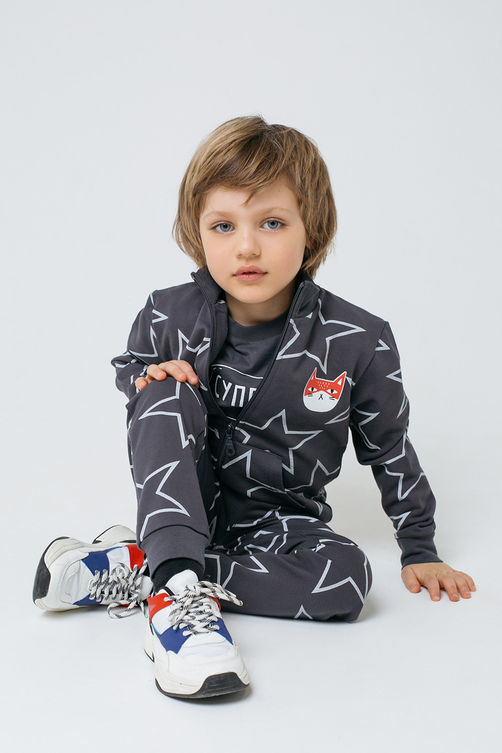 картинка Брюки для мальчика Crockid К 400059 темно-серый, звезды к1275 от магазина детских товаров ALiSa